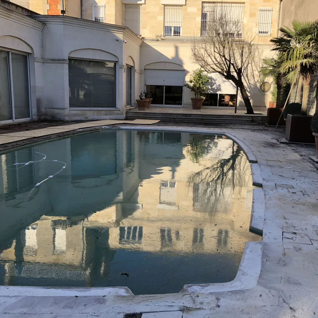 Terrasse Ip avec margelles sur mesure - Paysagiste Bordeaux